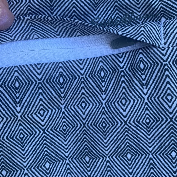 Eddie Bauer Shorts - Picture 5 of 5